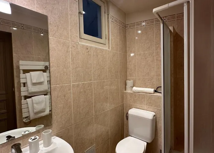 Konukevi Maison Privee Saint-germain-des-pres 4*