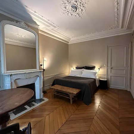 ゲストハウス Maison Privee Saint-germain-des-pres パリ