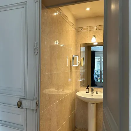Maison Privee Saint-germain-des-pres Гостевой дом
